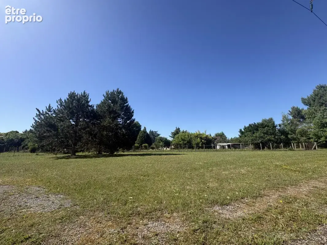 Terrain à COURS-DE-PILE