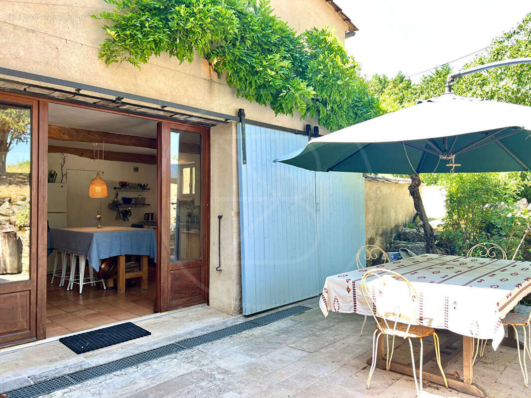 Propriété d'exception et maison d'amis - photo 14