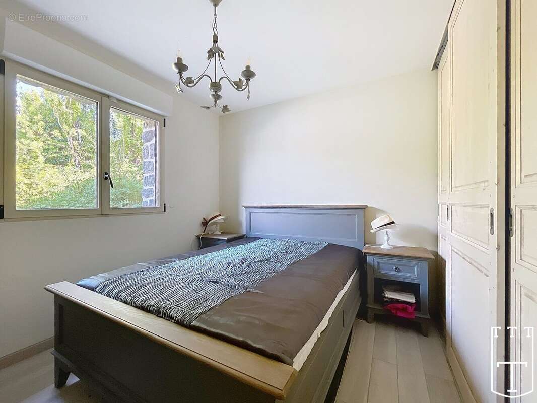 Élégante villa en pierre - photo 12