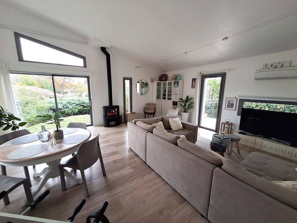 Maison à CHATUZANGE-LE-GOUBET