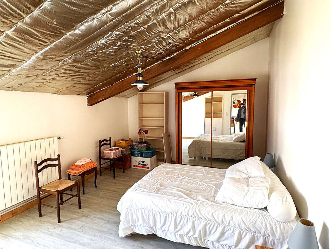 Maison à TONNAY-CHARENTE