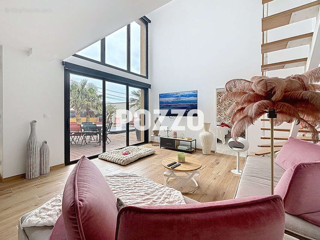 Maison à AGON-COUTAINVILLE