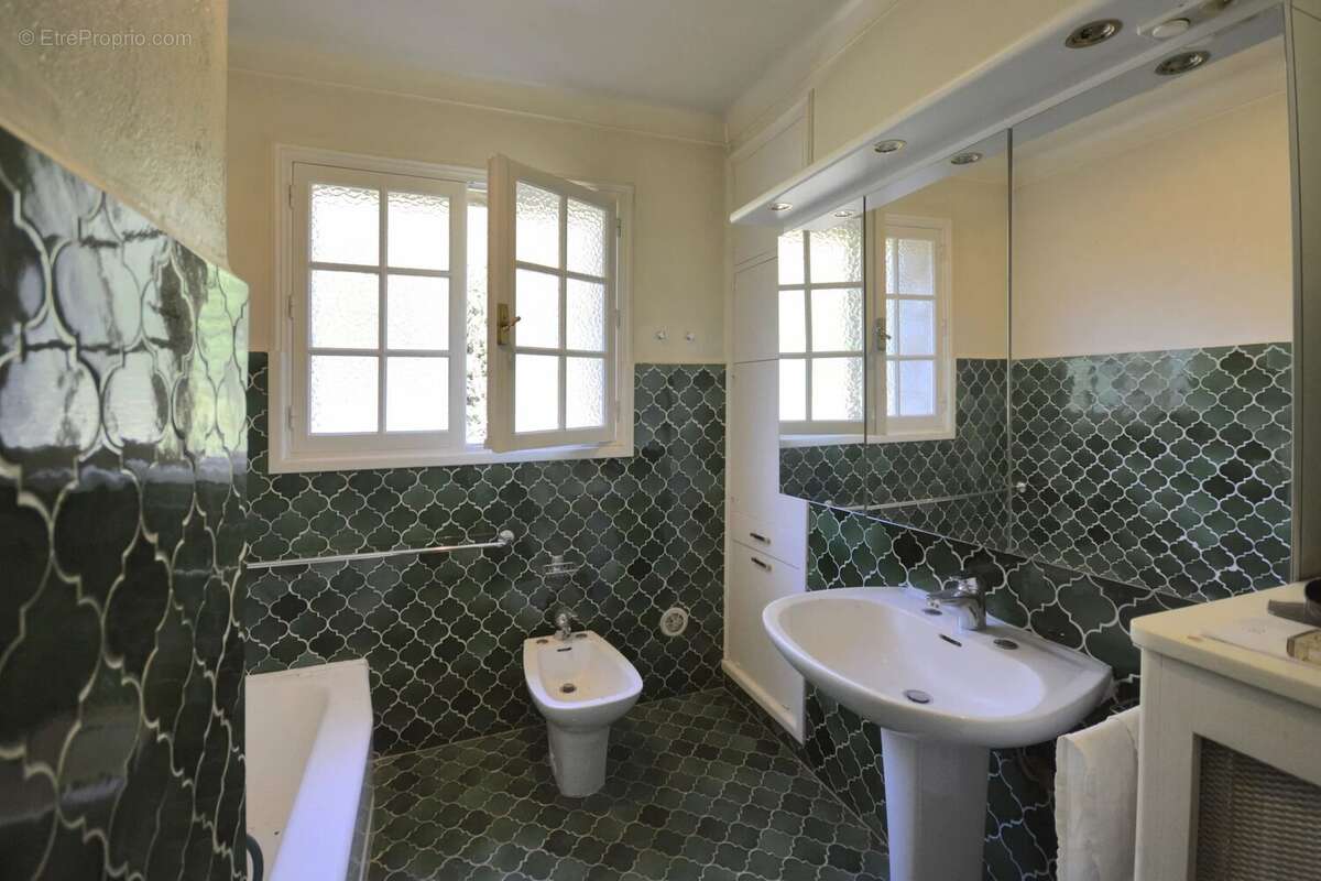 Maison à GRASSE