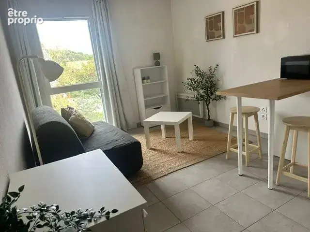 Appartement à MARSEILLE-9E