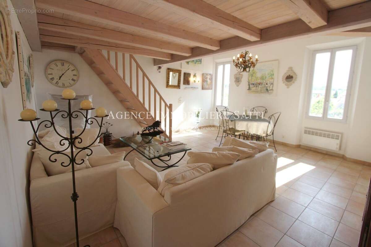 Appartement à SAINT-TROPEZ