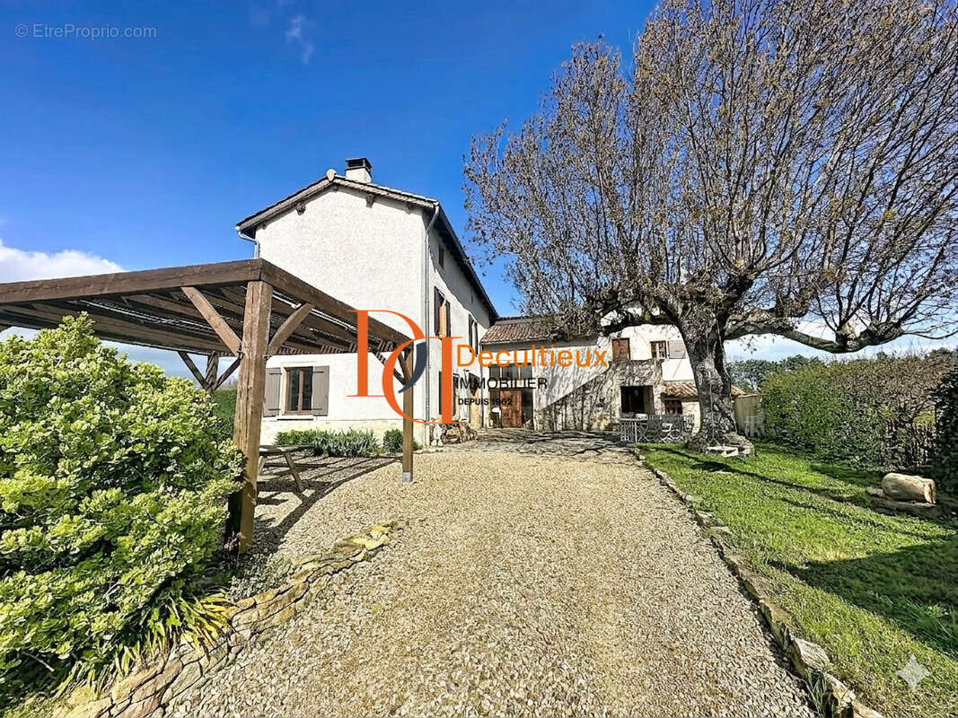Maison à MARCILLY-D'AZERGUES