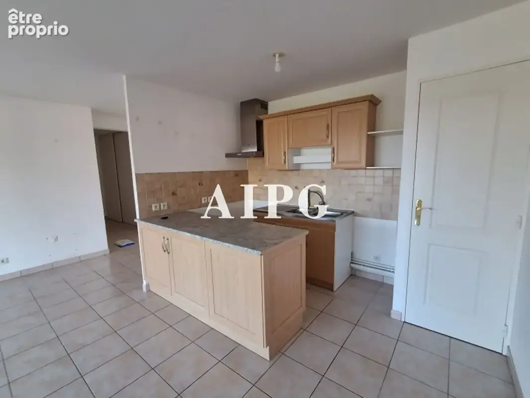 BINIC, appartement vue mer avec terrasse à vendre - photo 7