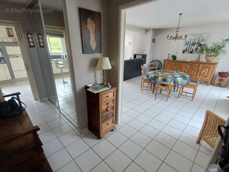 Maison à SAINS-EN-AMIENOIS