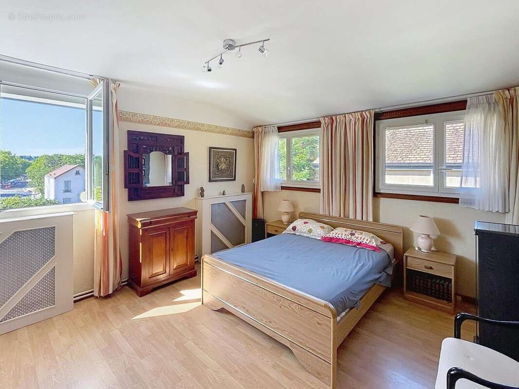 Photo 8 - Maison à YERRES