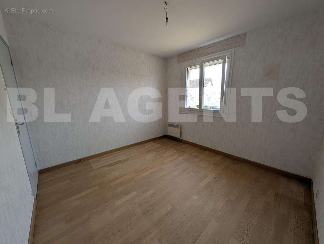 WAUTERS I SPAY I LANGLAIS CHRISTELLE CONSEILLERE IMMOBILIER  (21) - Maison à SPAY