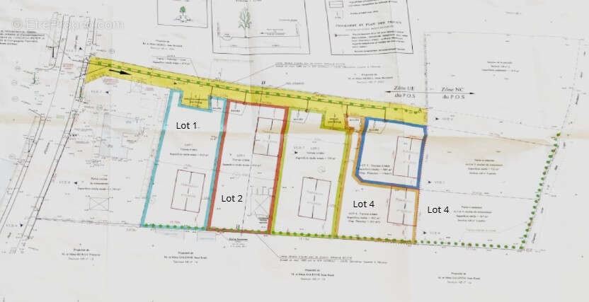 Terrain à LES LOGES