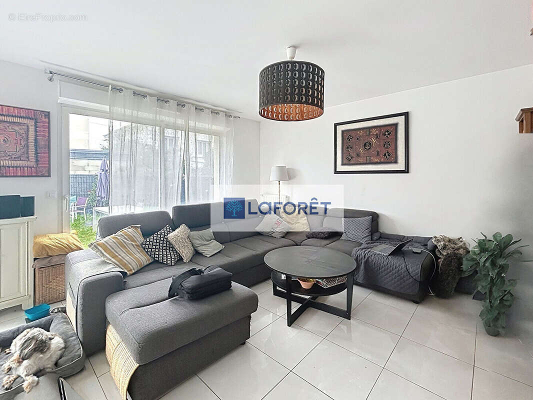 Maison à SARTROUVILLE