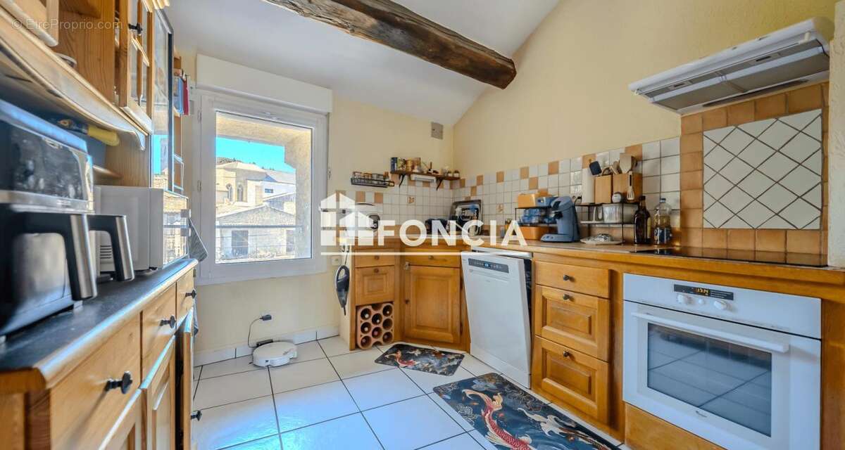 Appartement à COURTHEZON