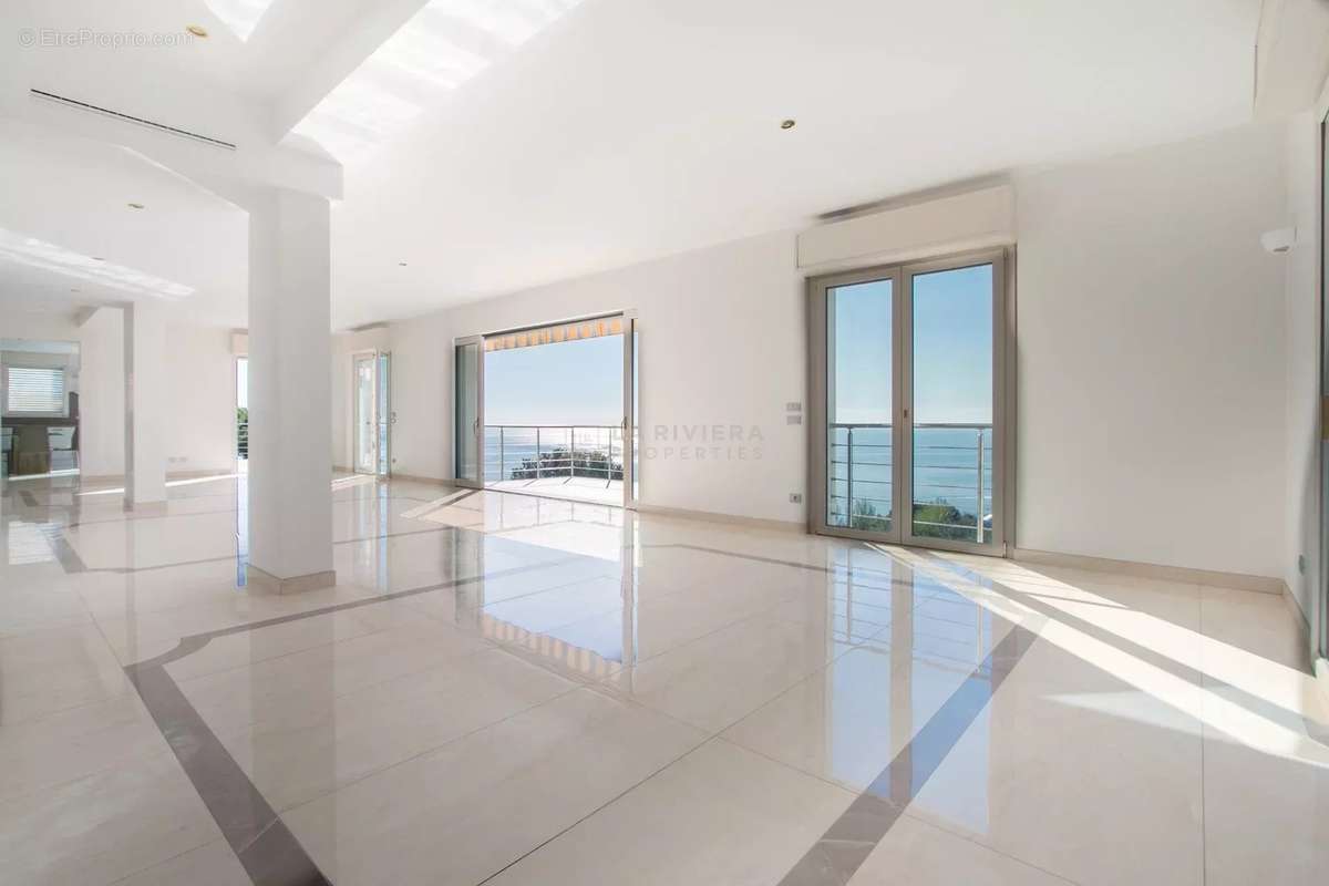 Maison à BEAUSOLEIL