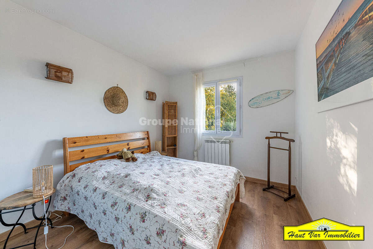 Maison à VINON-SUR-VERDON