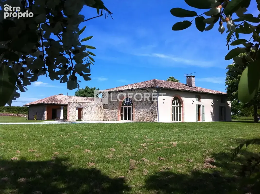 Maison Montdurausse 8 pièce(s) 324 m2 - photo 16