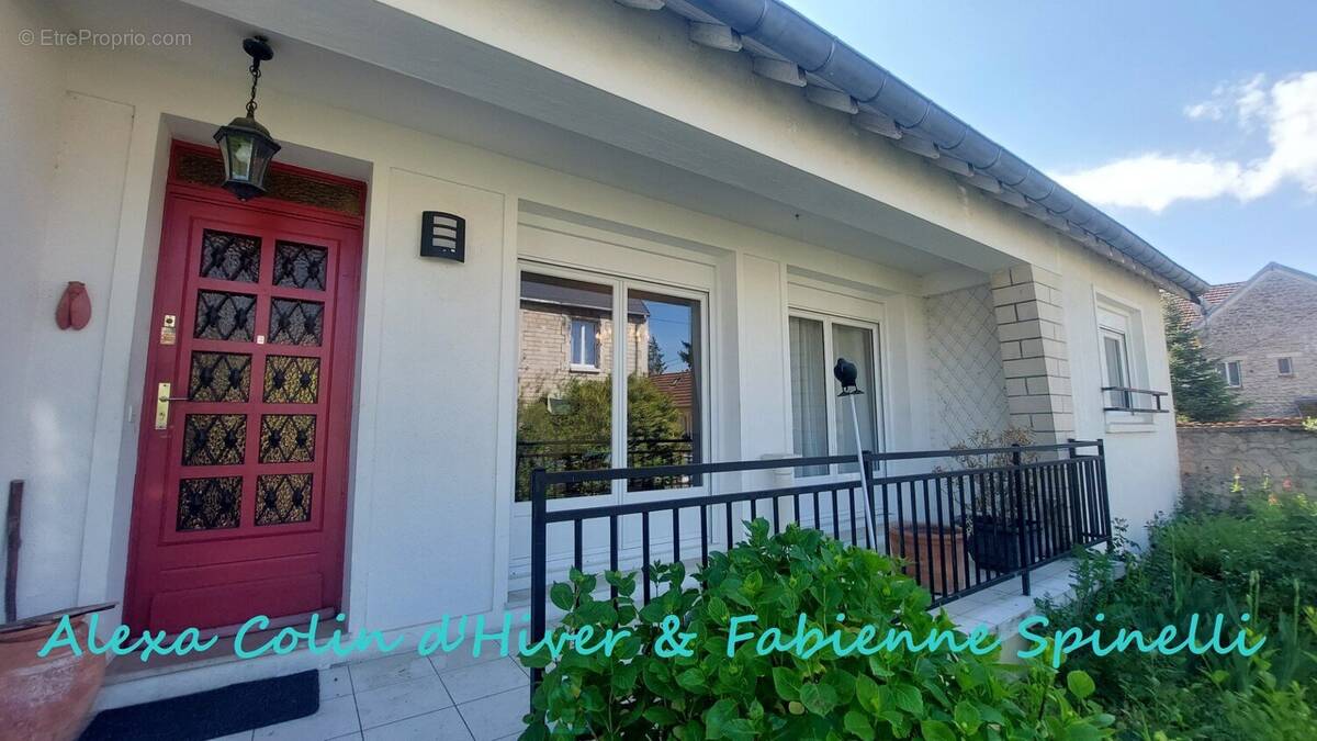 Maison coup de coeur au centre de Vailly - photo 1
