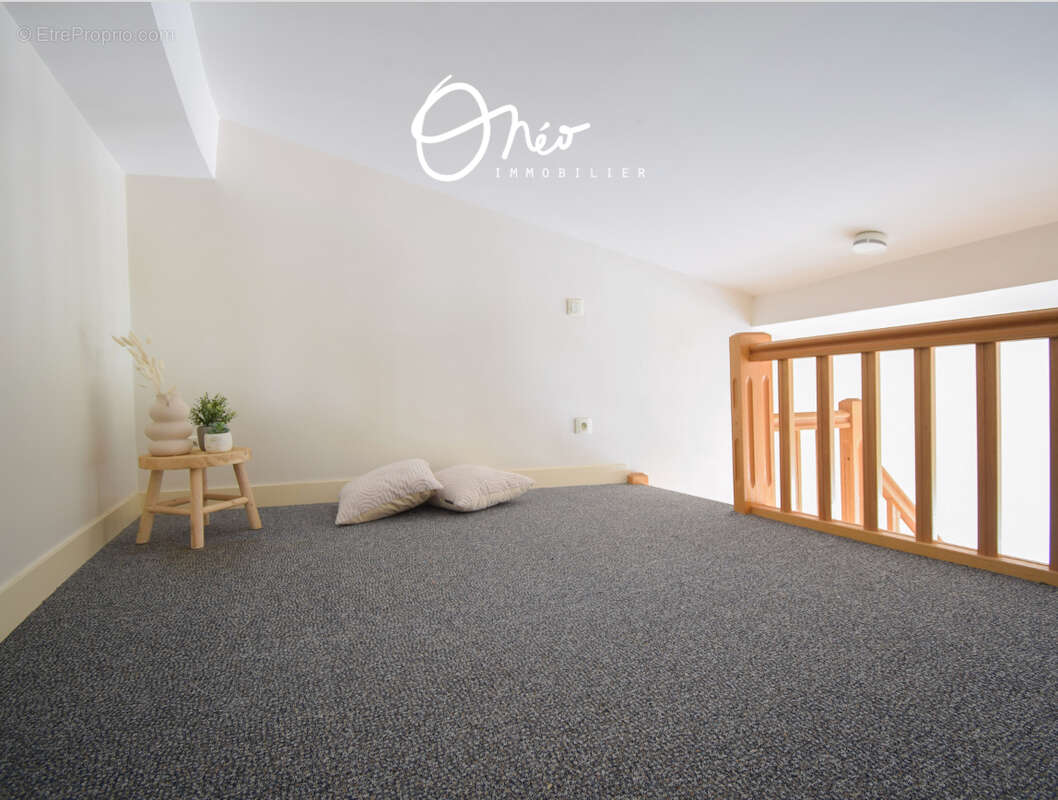 Appartement à CONDRIEU