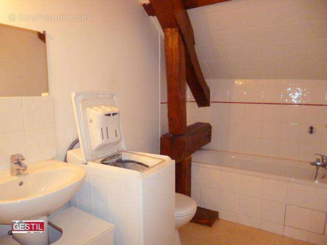 Appartement à NEUVILLE-SUR-OISE