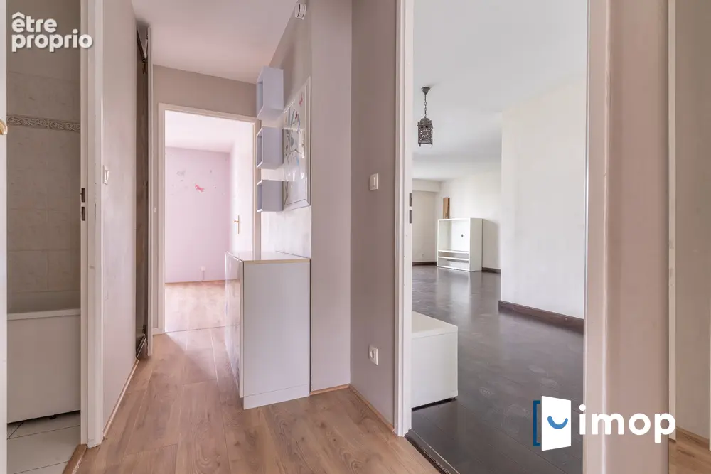 Appartement avec terrasse et parking - photo 6