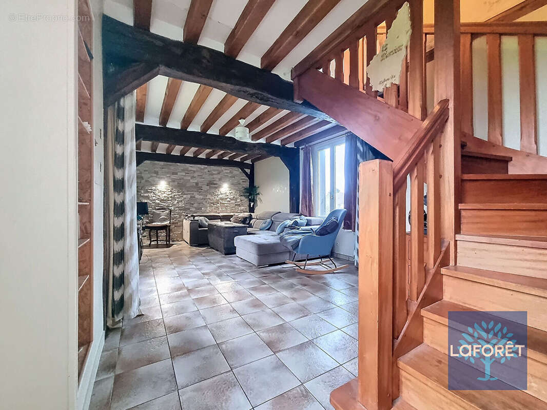 Maison à MONTFORT-SUR-RISLE