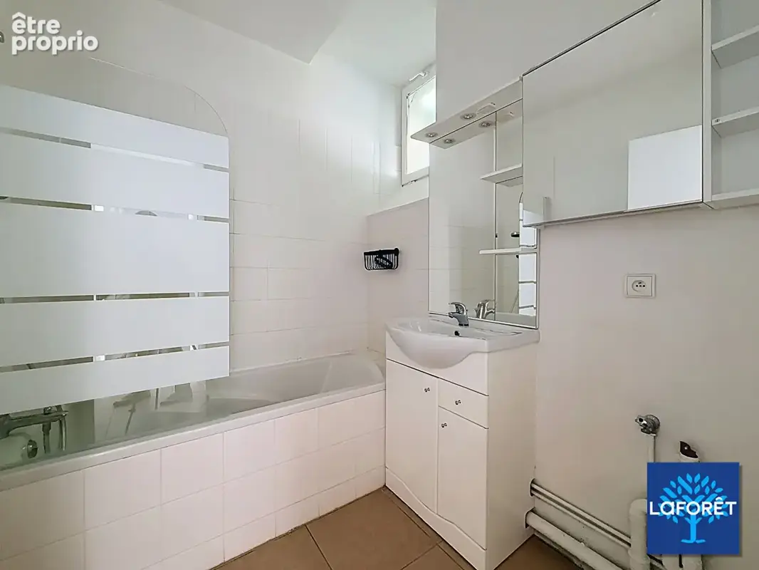Blois centre-ville ? beau duplex lumineux de 75,85 m² ? 2 chambres - photo 9