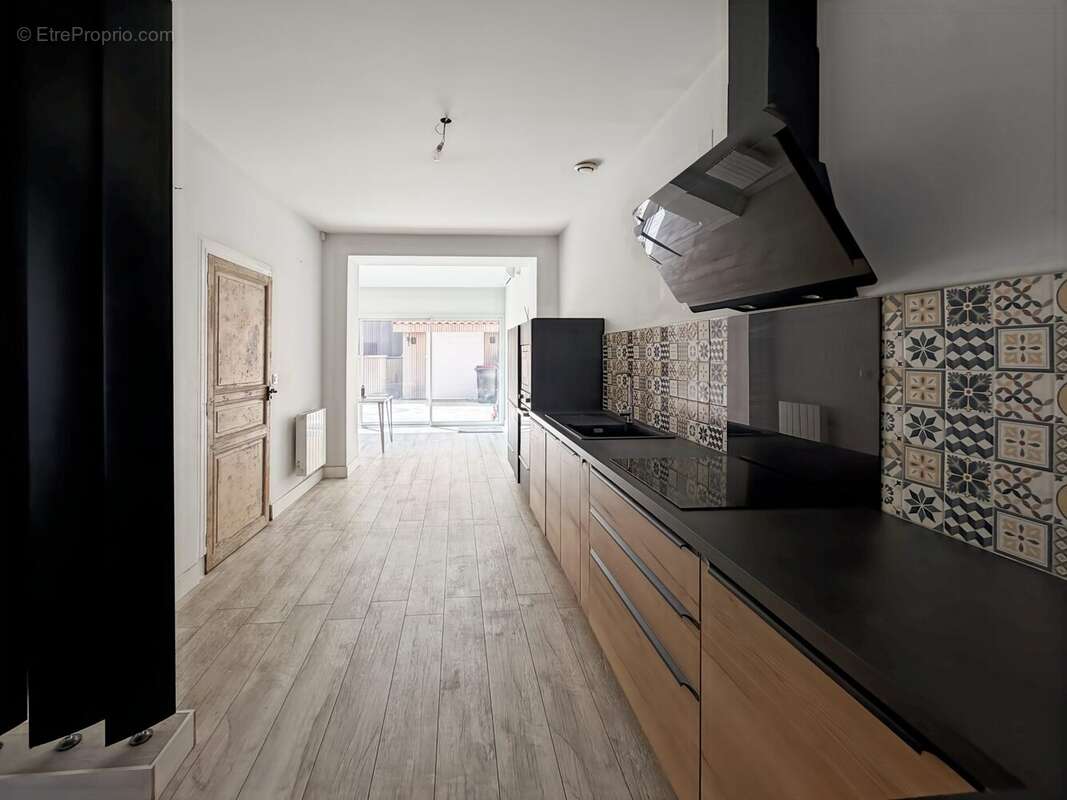 Maison 200 m² à Muret  - photo 5