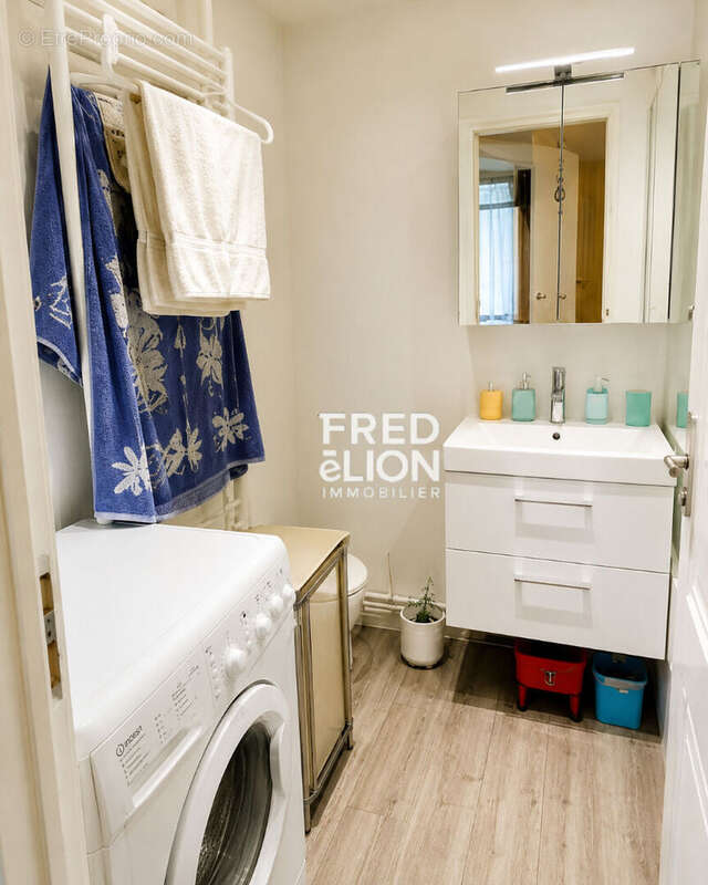 Appartement à PARIS-12E