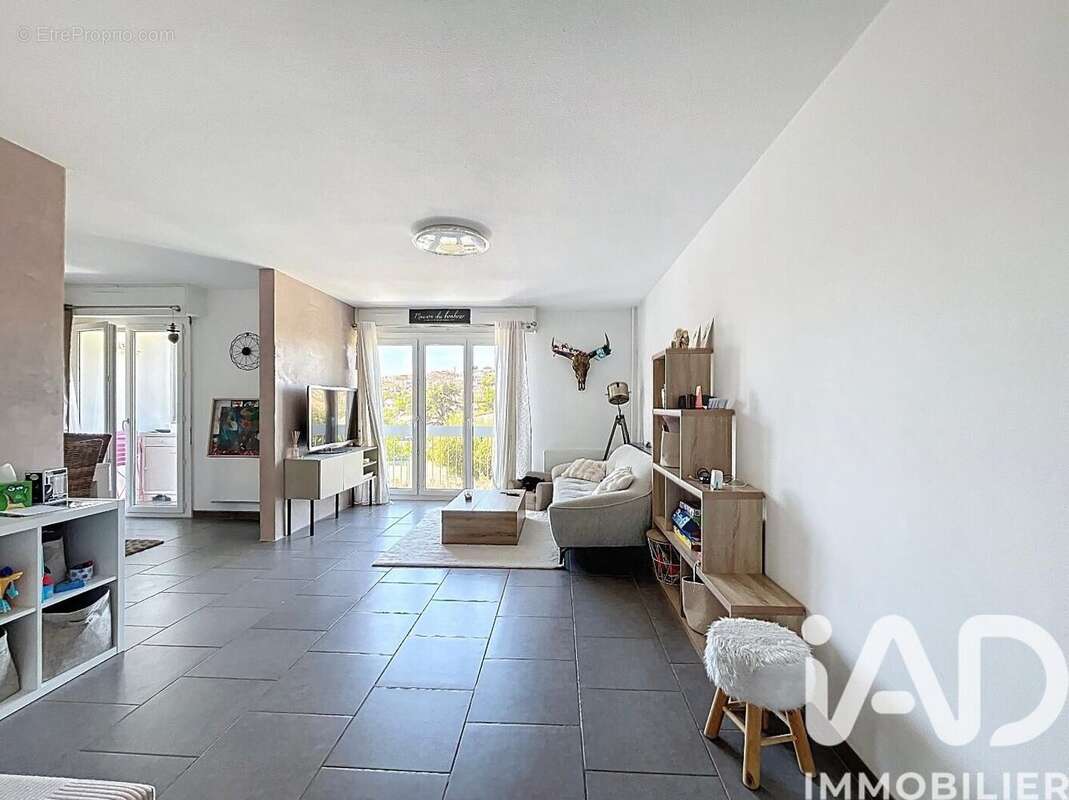 Photo 3 - Appartement à SEPTEMES-LES-VALLONS