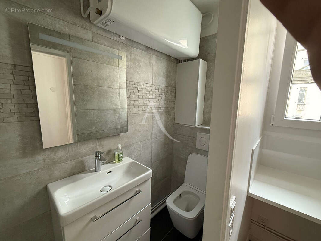 Appartement à PARIS-12E