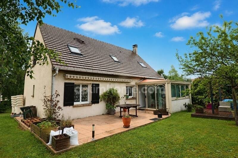 Maison à DAMMARTIN-EN-GOELE