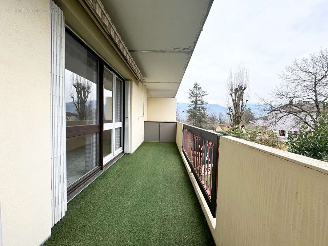 Appartement à CROLLES