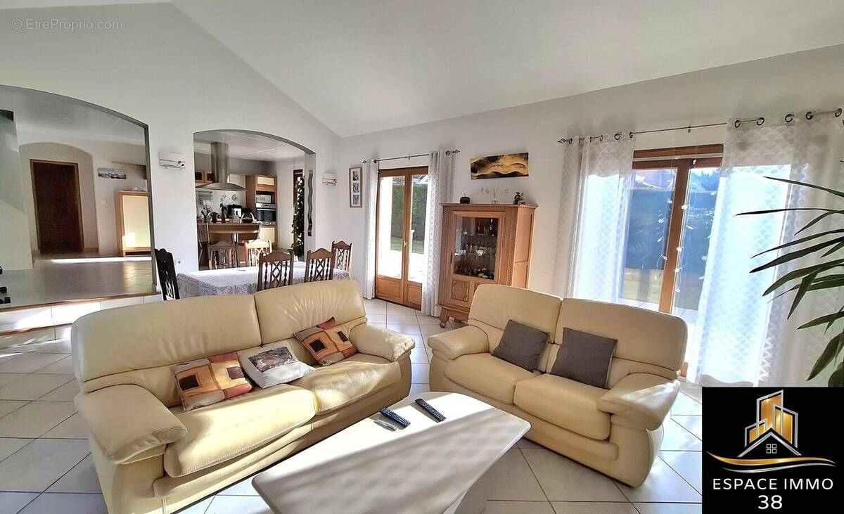 Maison à VIF