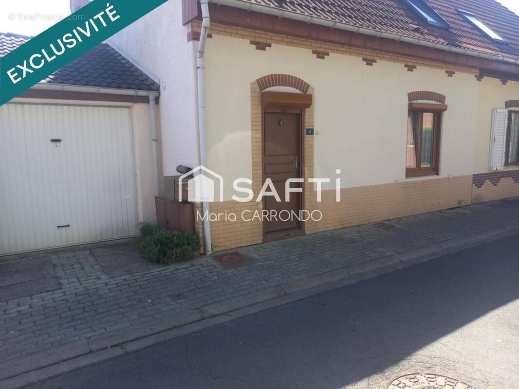 Photo 1 - Maison à PETITE-FORET
