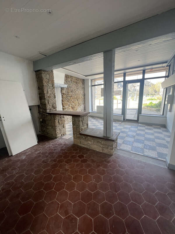 Commerce à PLANCOET