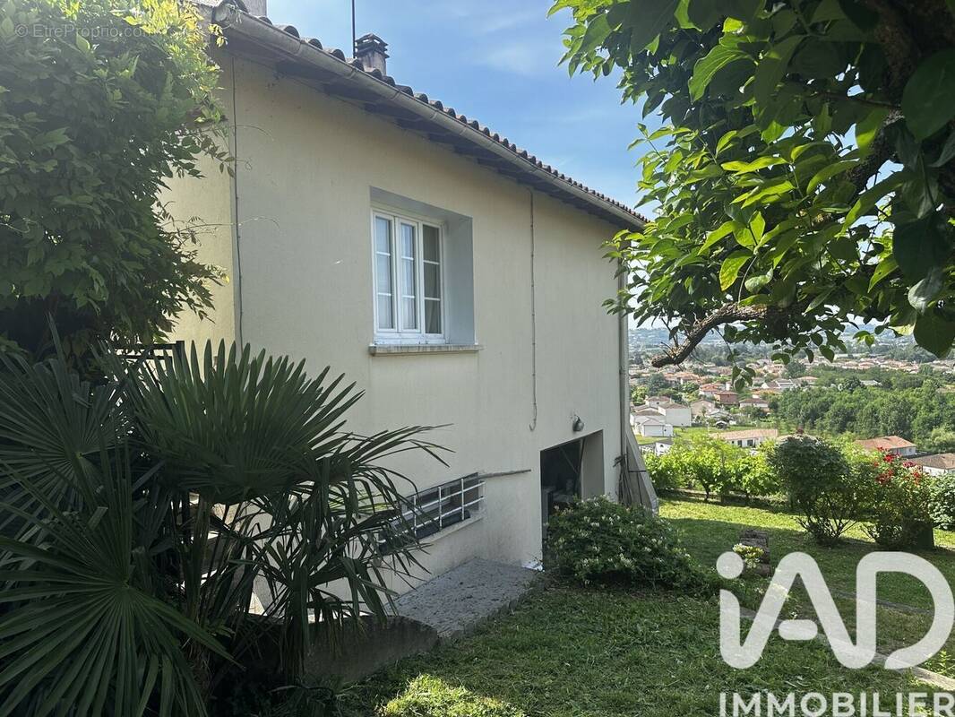 Photo 1 - Maison à VILLENEUVE-SUR-LOT