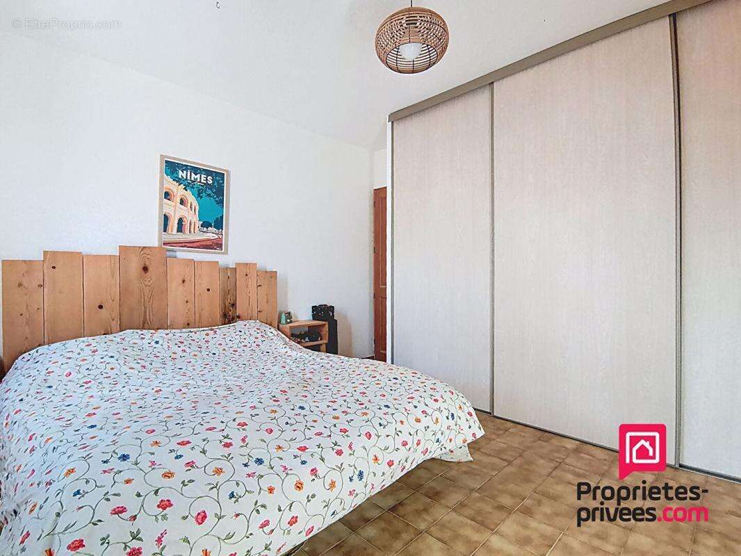 Maison 146m2 avec 2 accès indépendants, Double habitation, Fort potentiel locatif ,1500 m² terrain Mazaugues  83136 - photo 8