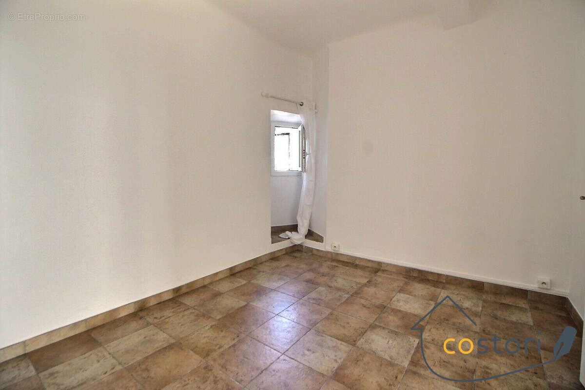 Appartement à TRANS-EN-PROVENCE