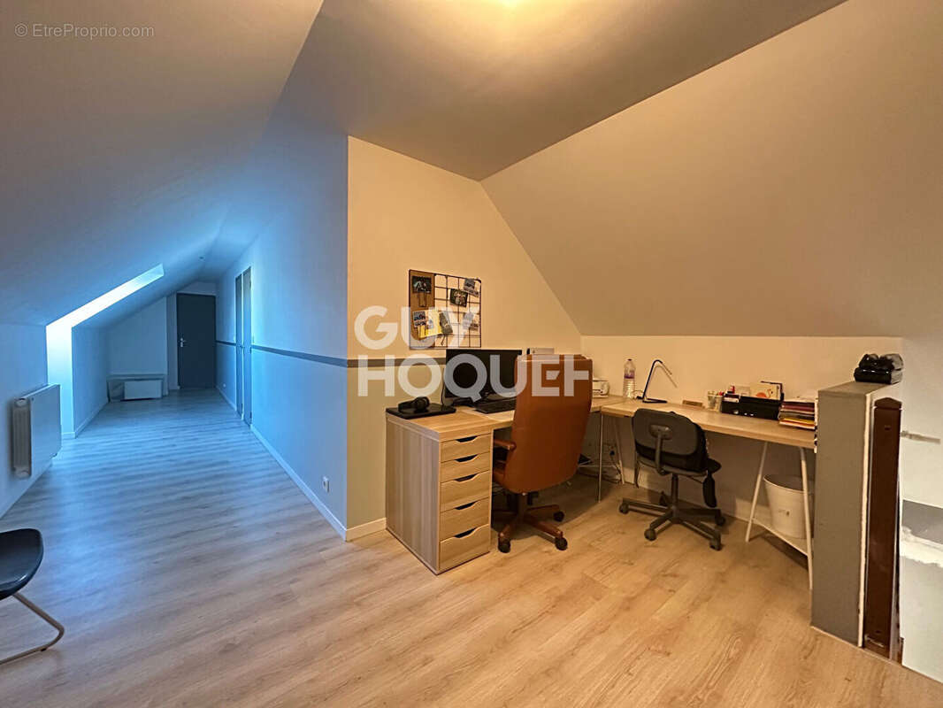 Maison à FRANCHEVILLE