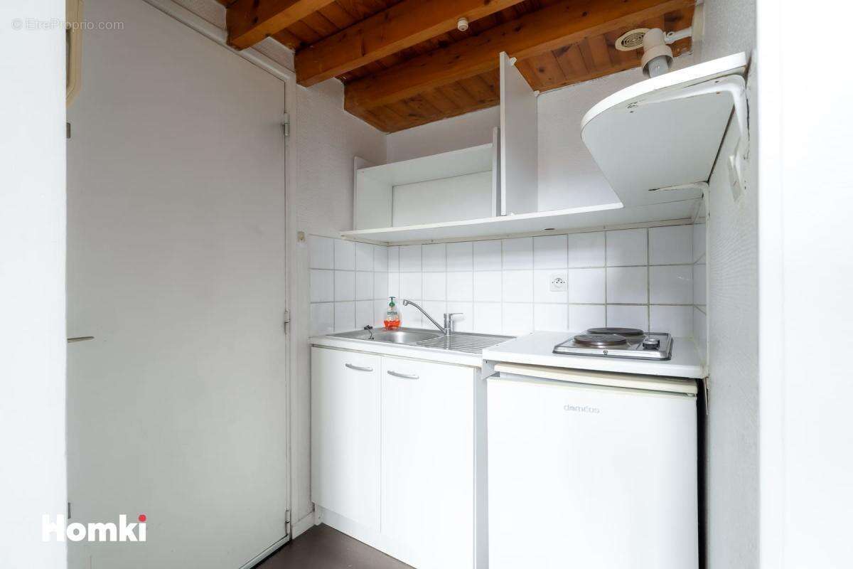 Appartement T1 de 13 m² à Lille 59800, Rue Colbert - photo 4