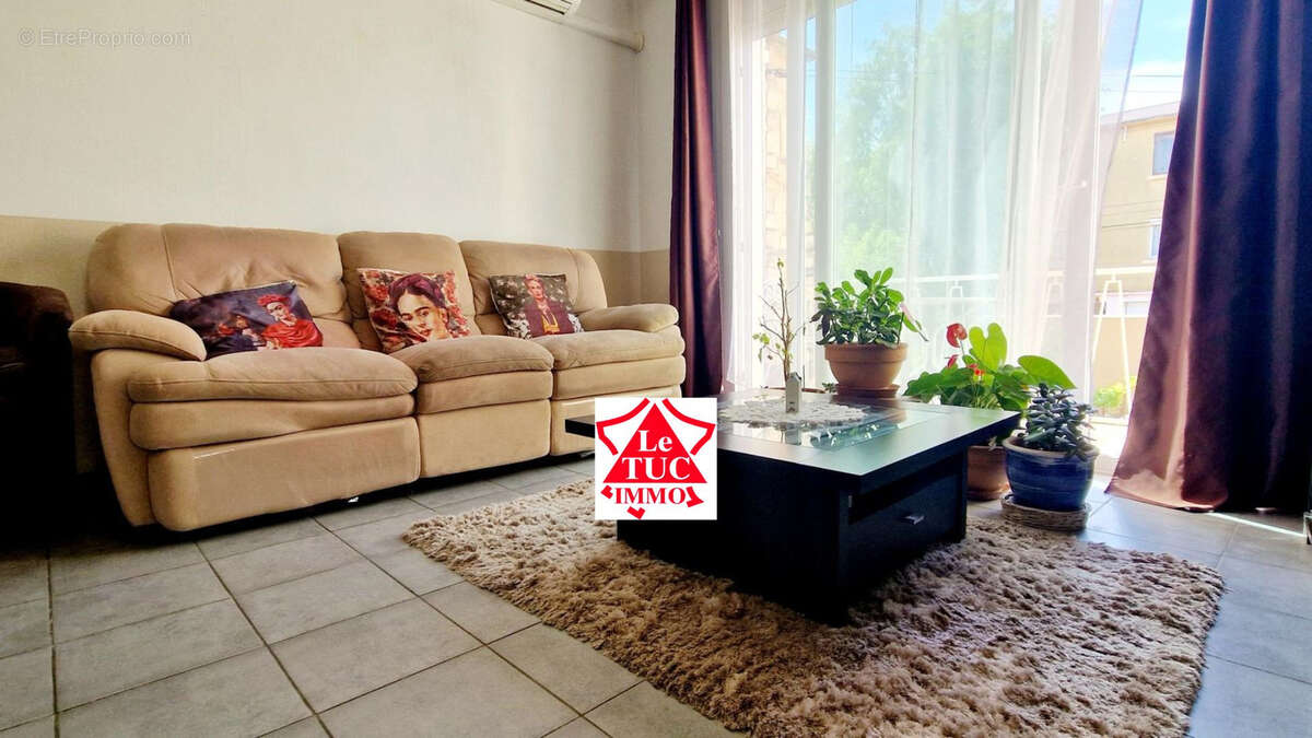 Maison à BAGNOLS-SUR-CEZE