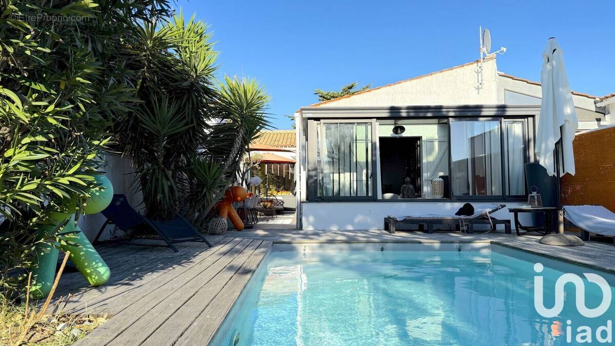 Photo 1 - Maison à SAINT-CLEMENT-DES-BALEINES