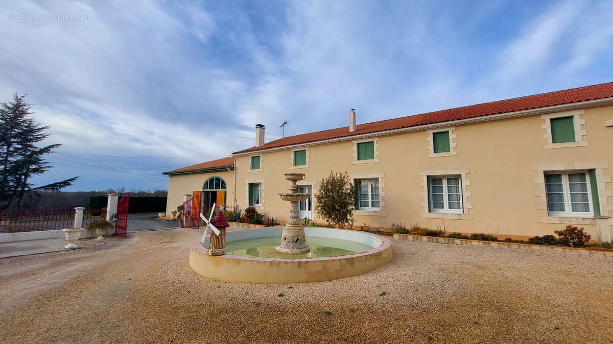 Maison à LA REOLE