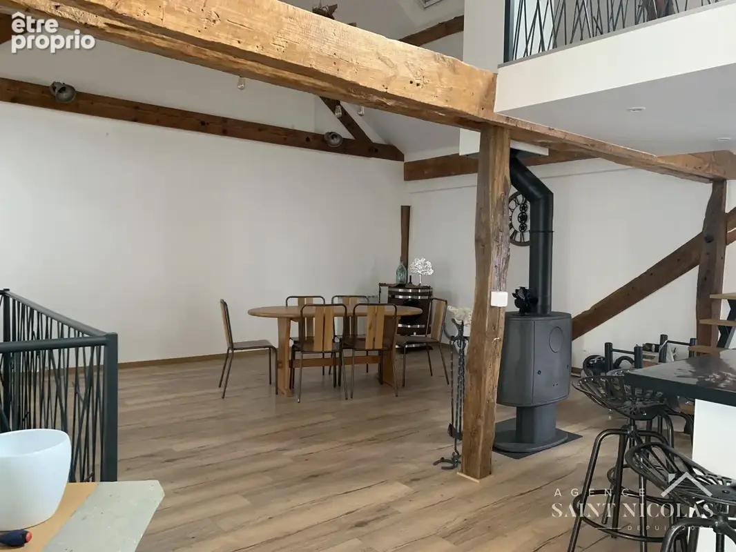 MEULAN CENTRE, maison de ville avec cour et garage, appartement type LOFT de 174 m2 et studio 40m2 - photo 3