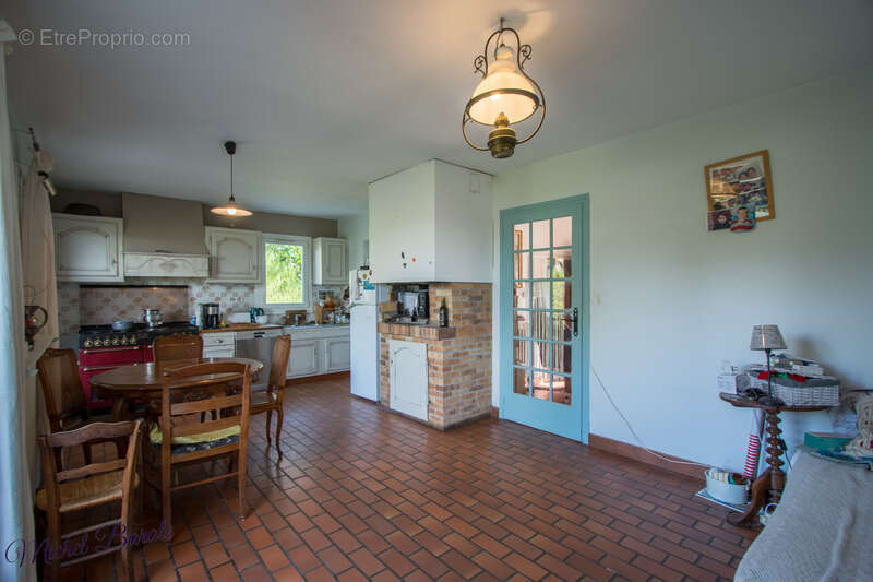 Dpt Rhône (69), à vendre CHAPONNAY maison P6 de 160 m² - Terrain de 1 450,00 m² - photo 47