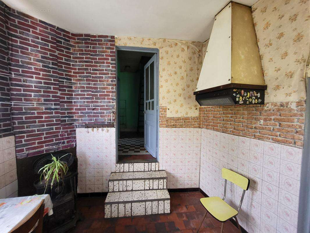 Maison à BEAURAINVILLE