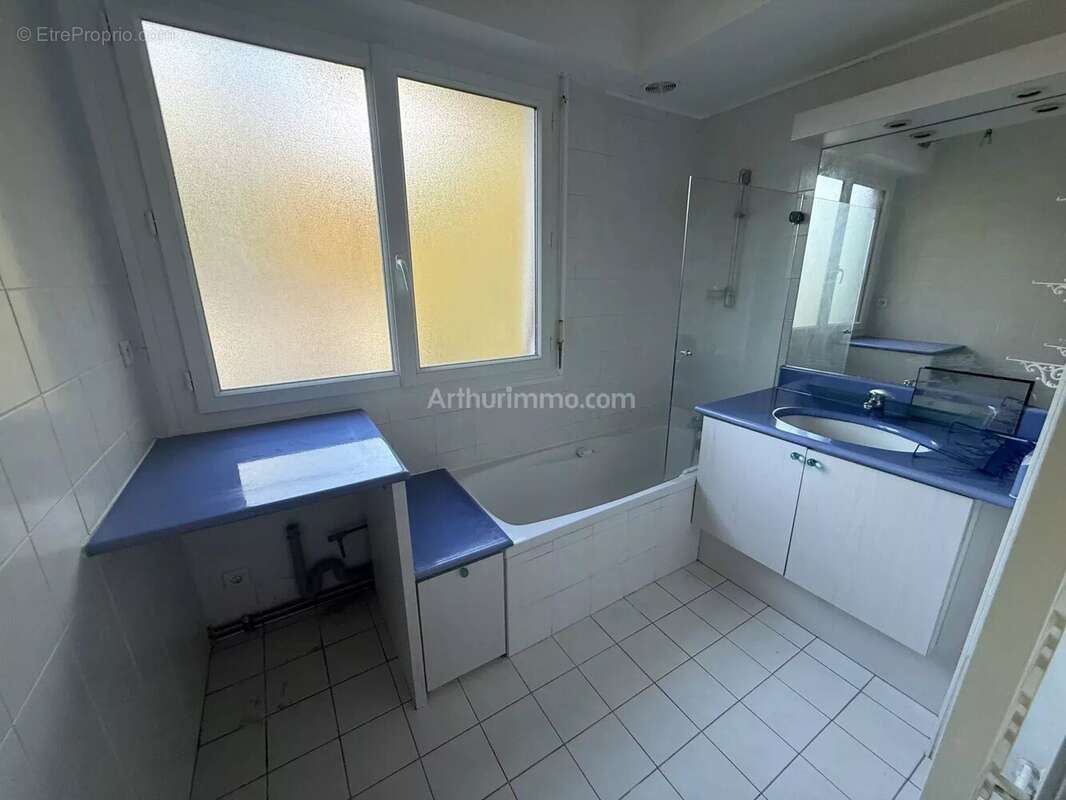 Appartement à ETIOLLES