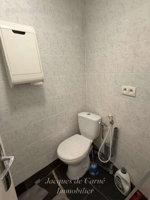 Commerce 32 m² à Paris-20e  - photo 5