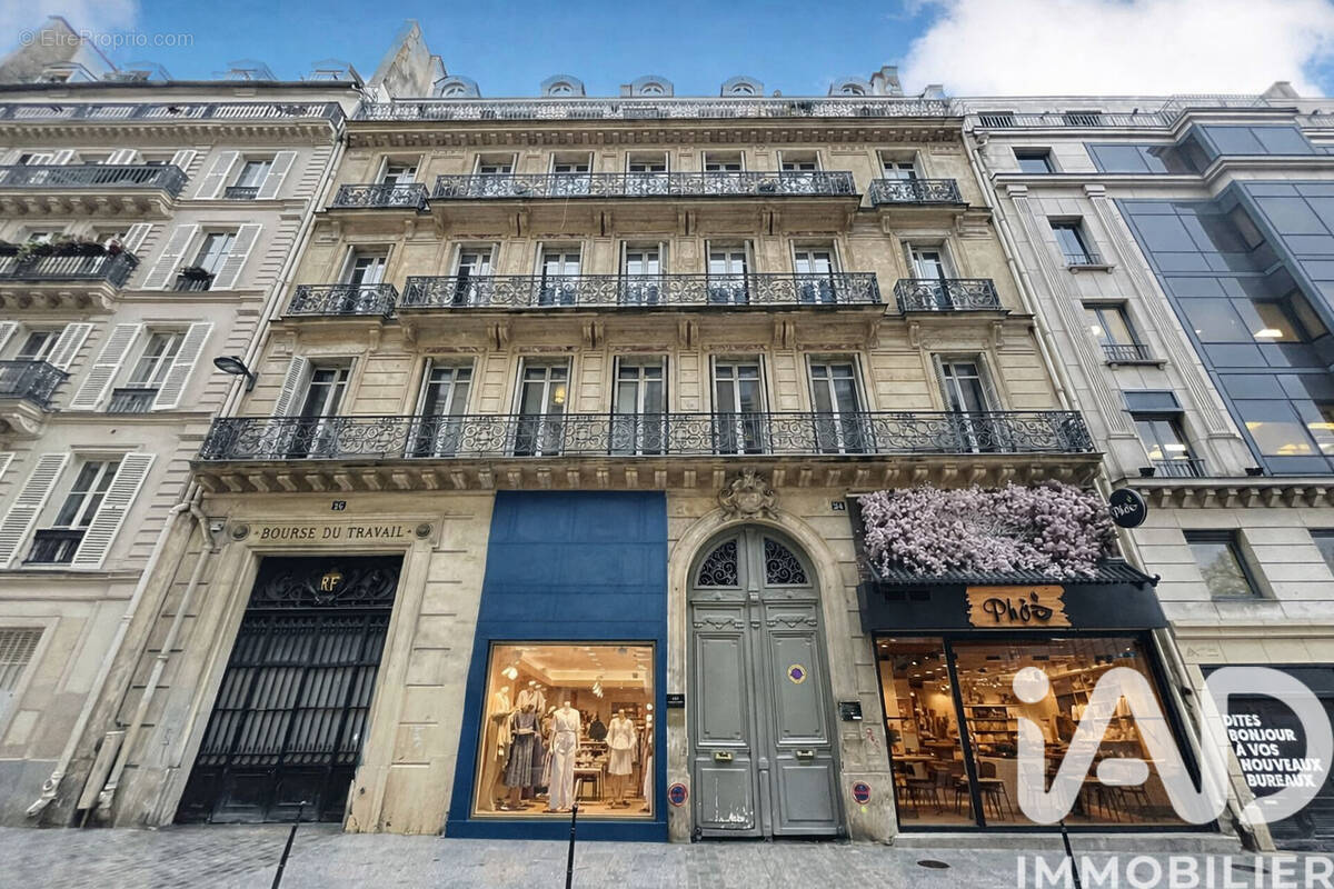 Photo 1 - Appartement à PARIS-10E