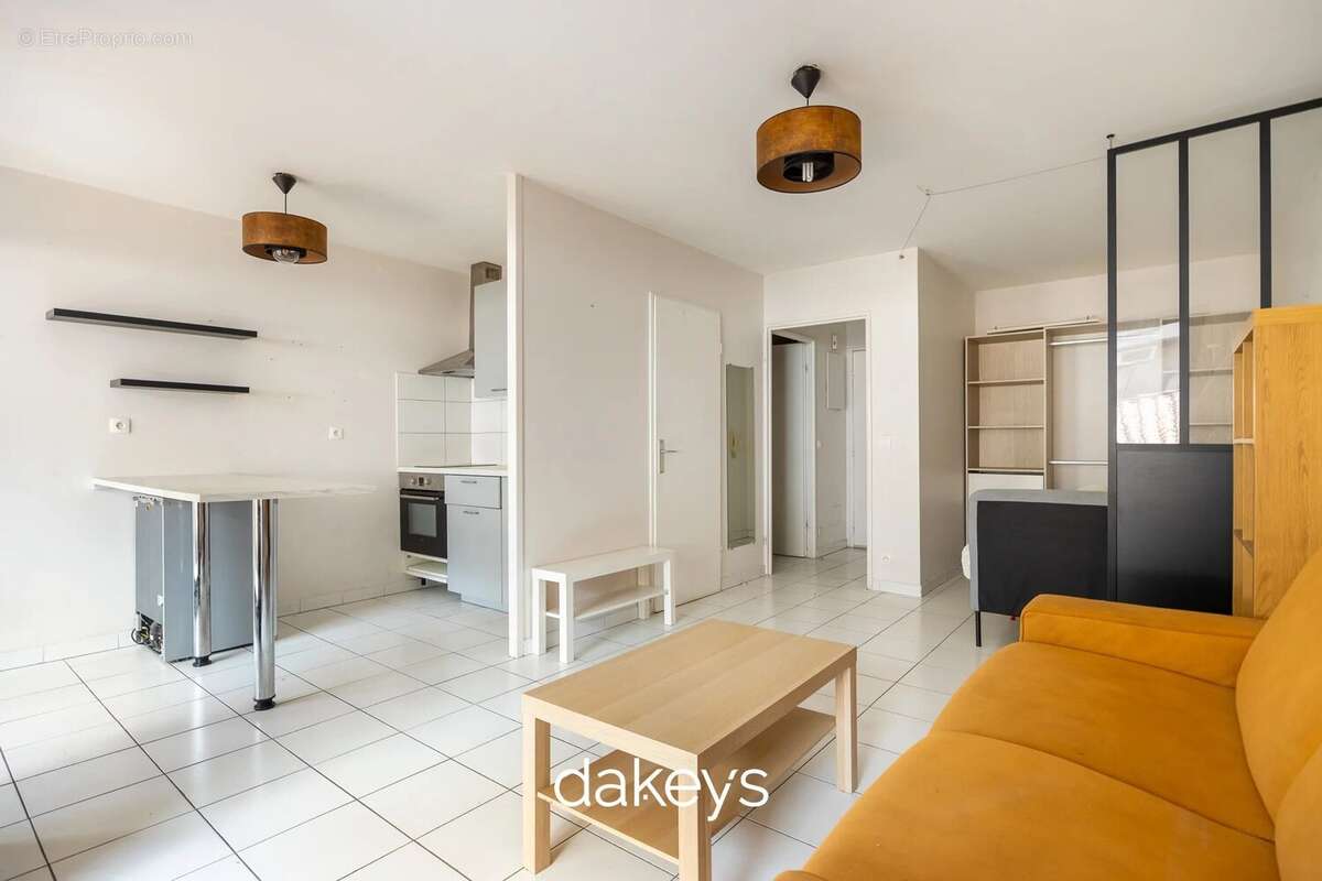 Appartement à MARSEILLE-7E